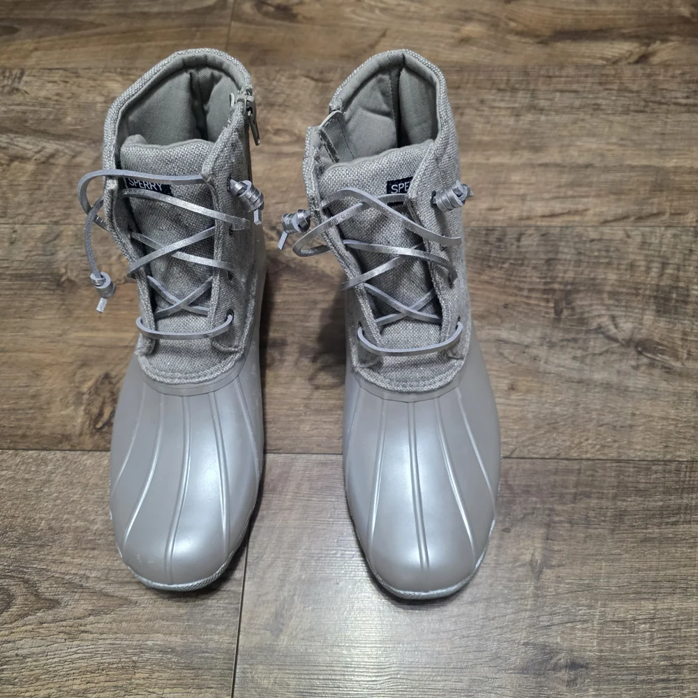 Sperry Gray Duck Boots Youth Girls 6